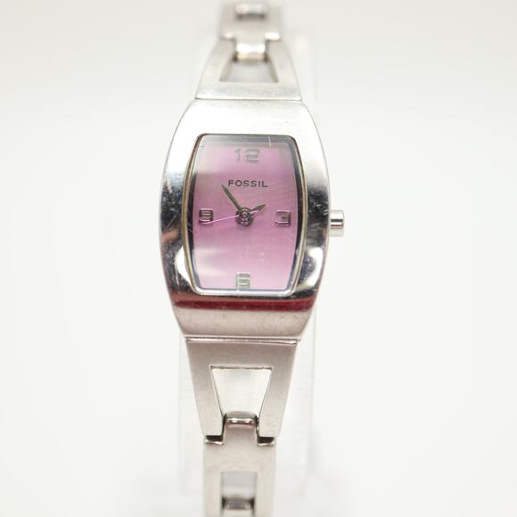 Fossil Womens Pink Barrel 18mm Dial Silver Tone Watch ES9860 with New Battery - Picture 5 of 15